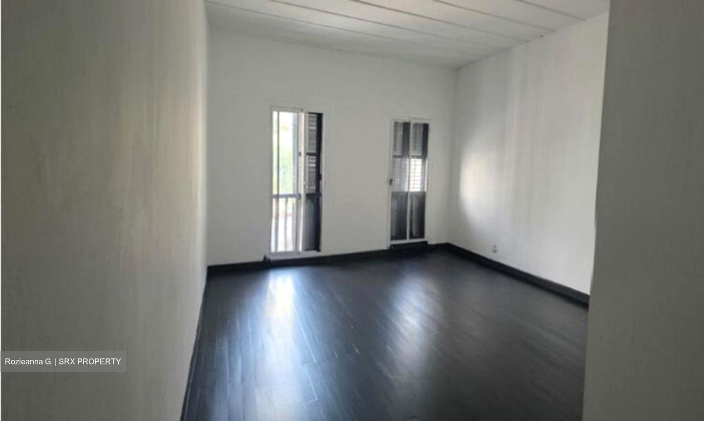 Textile Centre (D7), Shop House #498464531